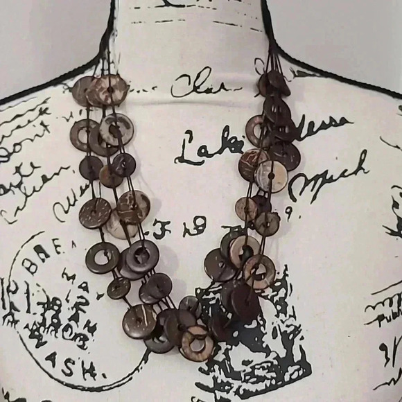 #21 set of 3 circle geometric layered African inspired wooden necklace set - Picture 2 of 4